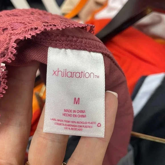 Plunging Lace One‎ Piece M - Picture 3 of 3